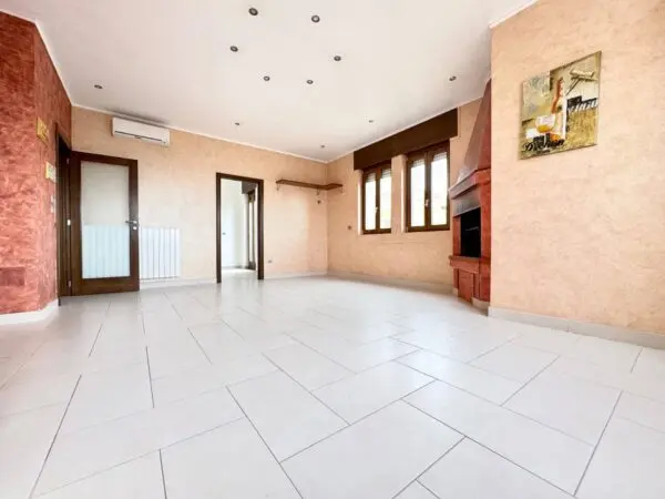 Appartamento via Lecce 111, Gallipoli