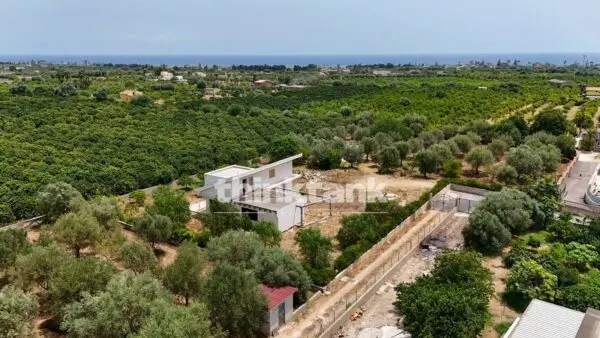 Casa Indipendente via Palma, Avola