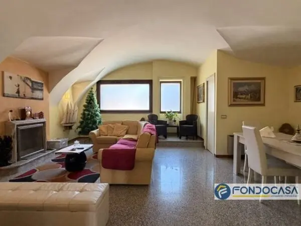 Appartamento via, Palazzolo Sull'Oglio