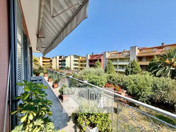 Appartamento via Degli Alpini, Loano
