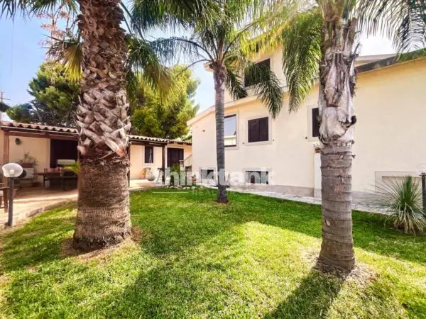 Villa via Col Vento, Siracusa