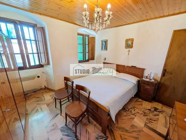Casa Semindipendente via Strettoia, Pietrasanta