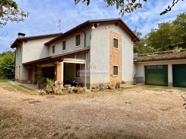 Casa Indipendente via Molini, Lonigo