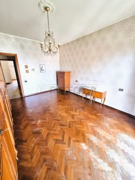Quadrilocale 210, Pescara
