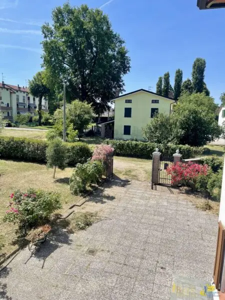 Villa strada Dani Maestà, Parma