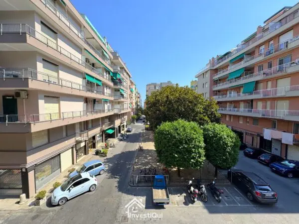 Trilocale piazza Della Vittoria 36, Pietra Ligure