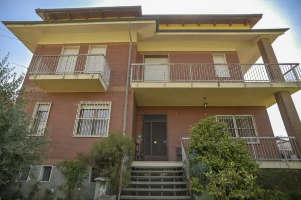 Villa Bifamiliare via Settimo 80, Leinì