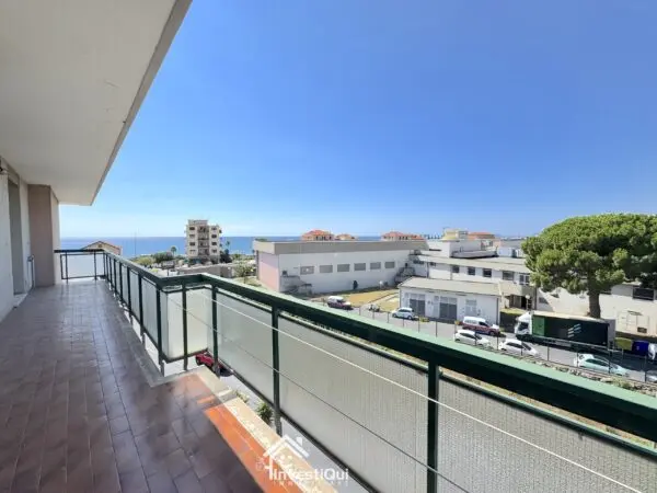 Bilocale viale Riviera 22, Pietra Ligure