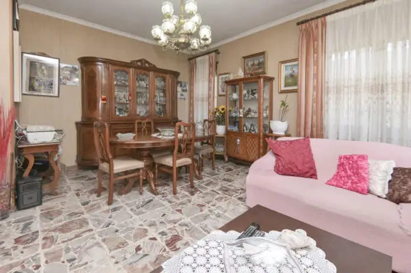 Villa Bifamiliare via Settimo 80, Leinì
