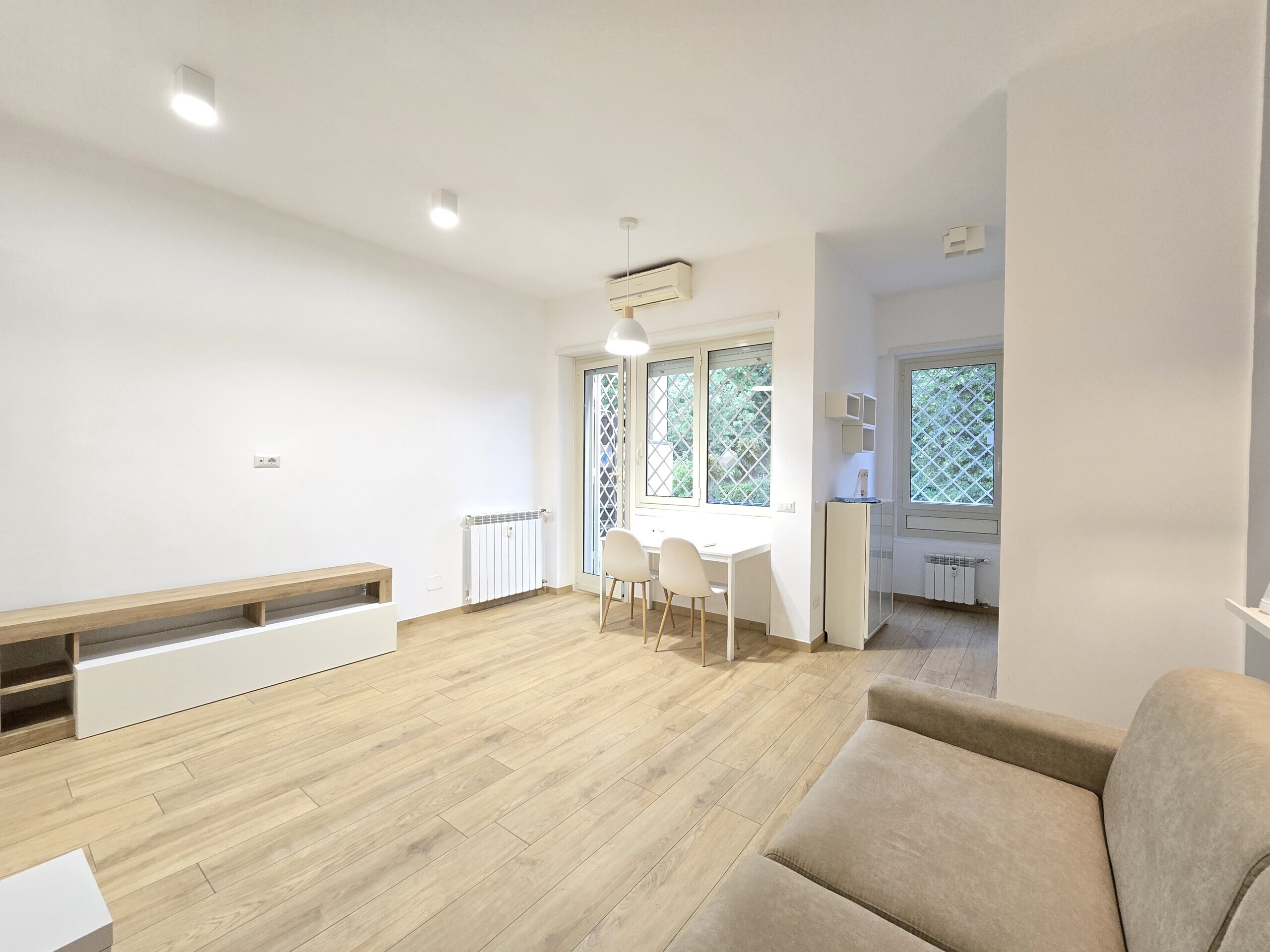 Immagine per Monolocale in affitto a Roma via Antonio Conti 19