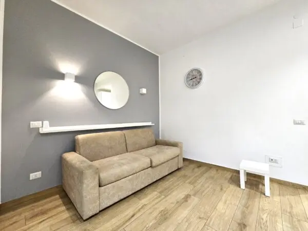 Monolocale via Antonio Conti 19, Roma