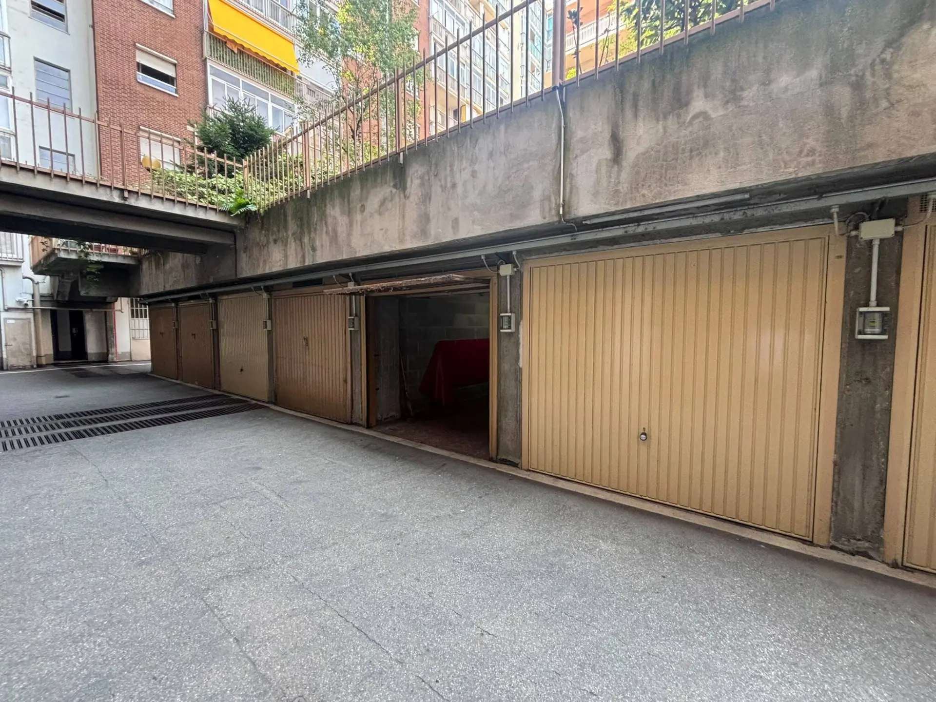 Immagine per Garage in vendita a Torino via Albenga 22