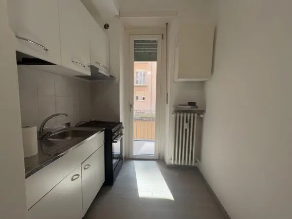 Monolocale via Giovanni Francesco Napione 36, Torino