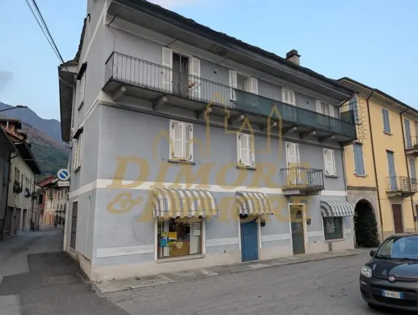 Alimentare piazza Bolzani 4, Premosello-Chiovenda