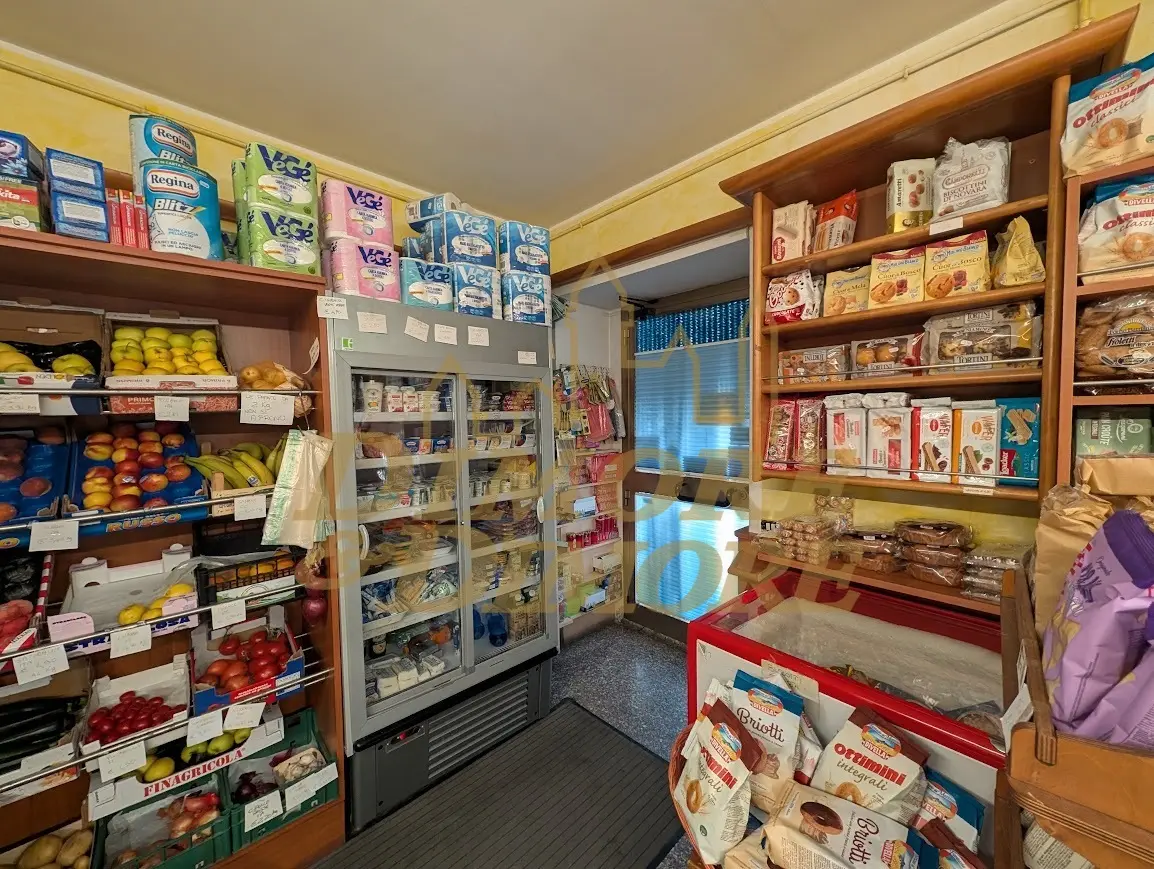 Immagine per Alimentare in vendita a Premosello-Chiovenda piazza Bolzani 4