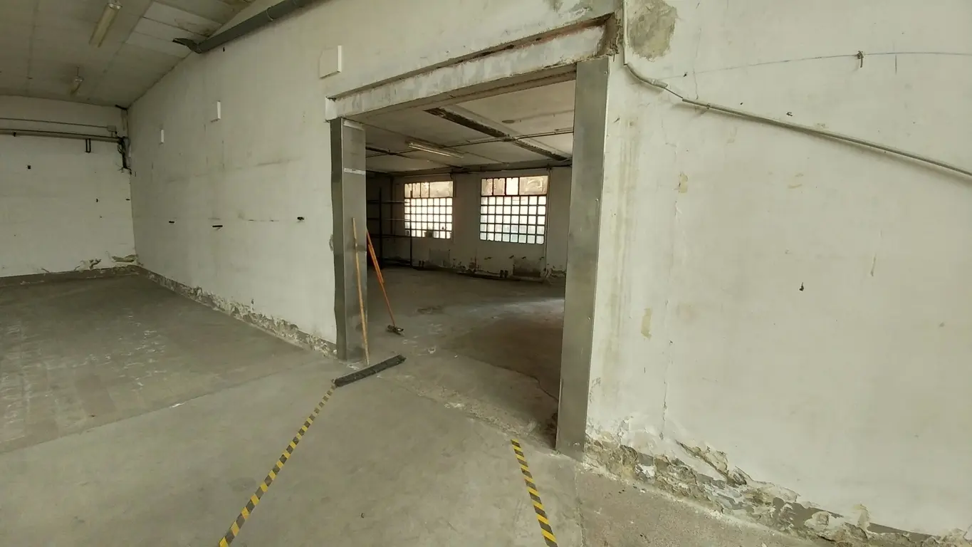 Immagine per Industriale in vendita a Modena via Del Murazzo 96a
