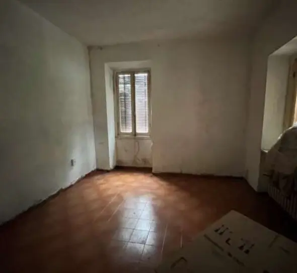 Villa Trifamiliare strada Villalvernia 3, Novi Ligure