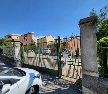 Posto Auto via Donato Somma 39 r, Genova