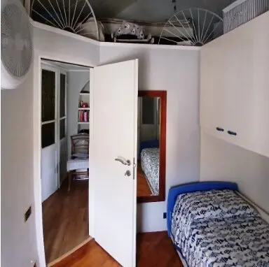 Immagine per Trilocale in asta a Alassio via Vittorio Veneto 86