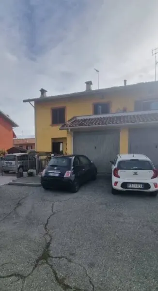 Villa Trifamiliare via Bertolino 61, Mondovì