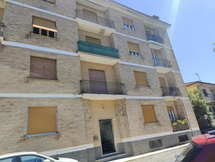 Immagine per Appartamento in asta a Novi Ligure via Ugo Foscolo 10
