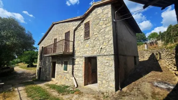 Casale via Vocabolo Poggio Del Pianello 9, Baschi