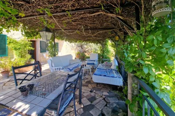 Villa Bifamiliare via Delle Primule 26, Montecchio