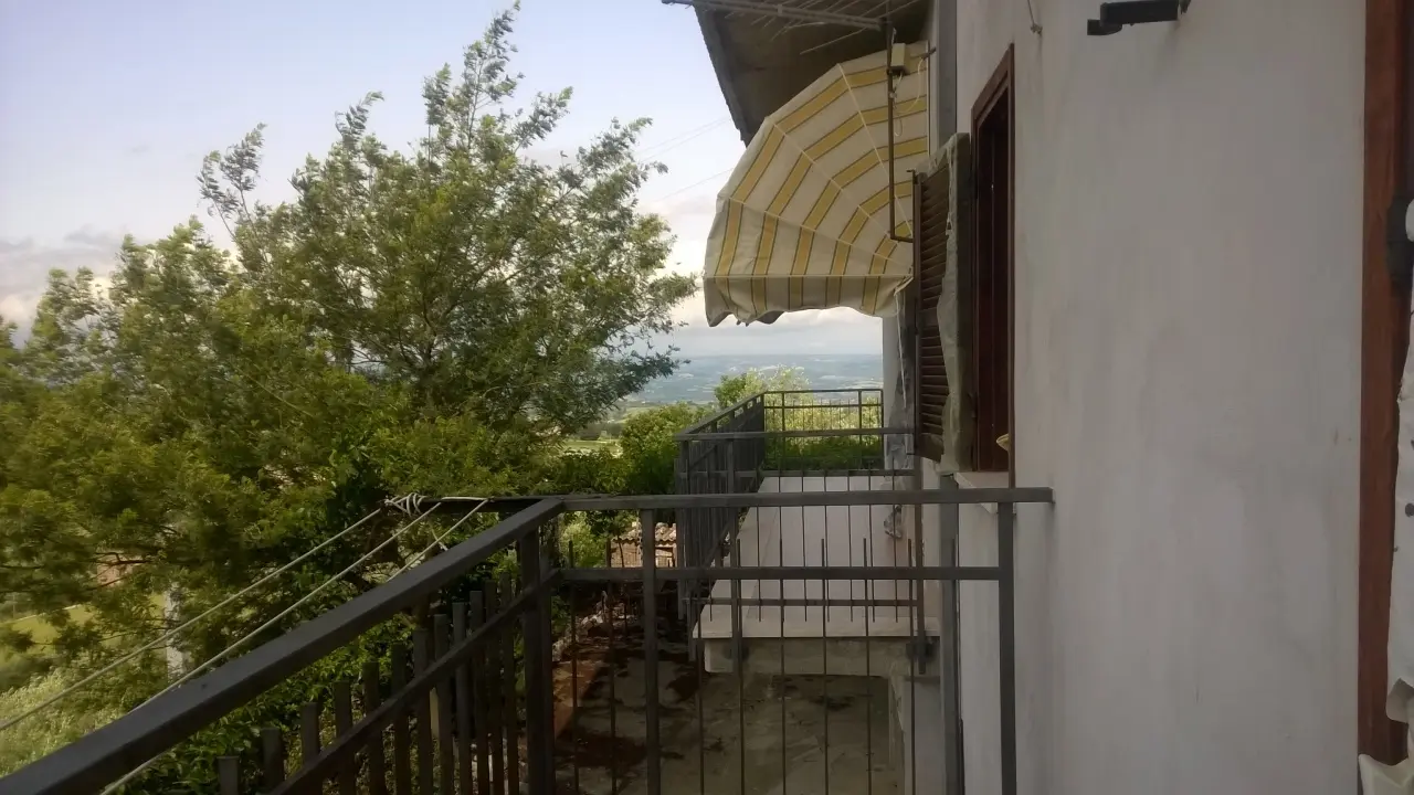 Immagine per Porzione di casa in vendita a Lugnano in Teverina via San Francesco