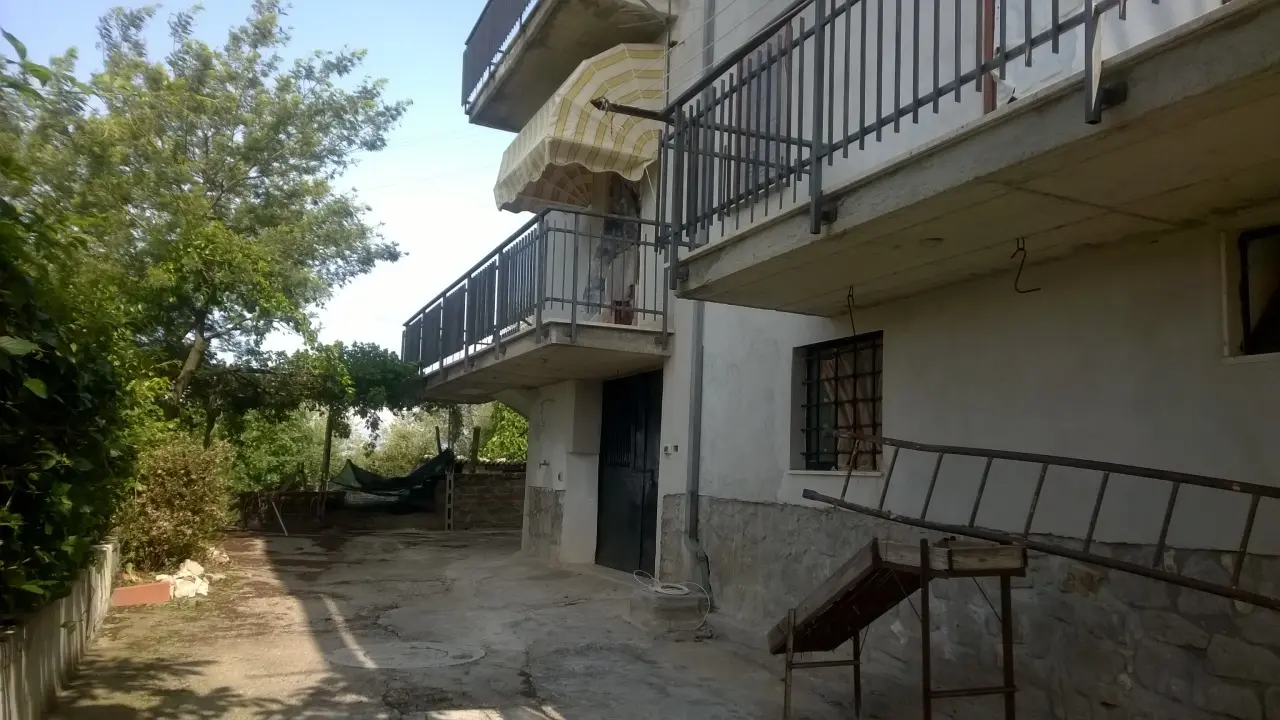 Immagine per Porzione di casa in vendita a Lugnano in Teverina via San Francesco