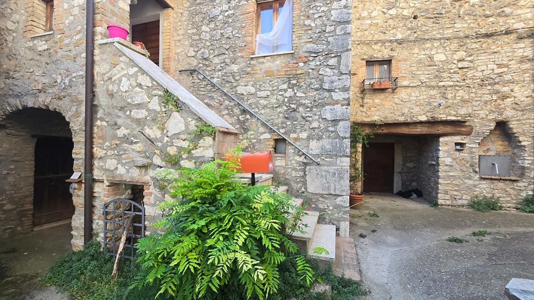 Immagine per Porzione di casa in vendita a Guardea via Delle Case 27