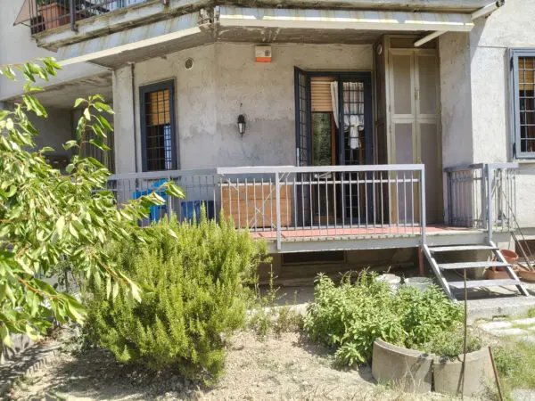Quadrilocale via Agostino Arcangeli Carosi 12, Montecastrilli