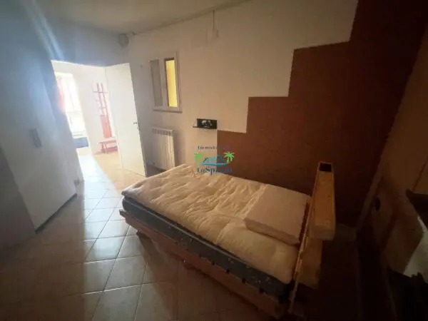 Trilocale strada Della Colla 56, Andora