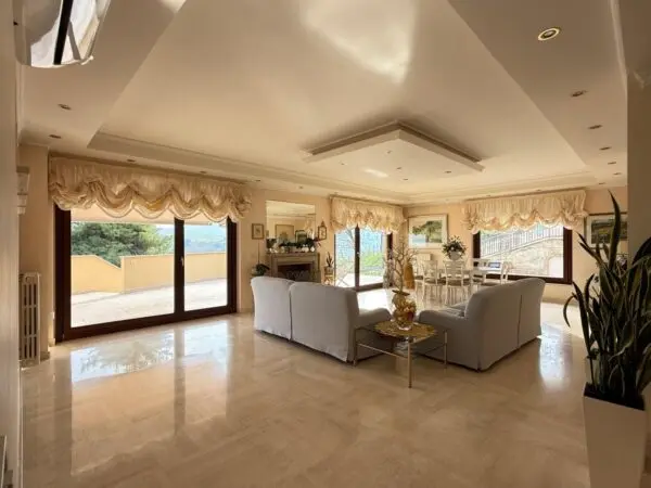 Villa via Delle Risaie 1, Atri