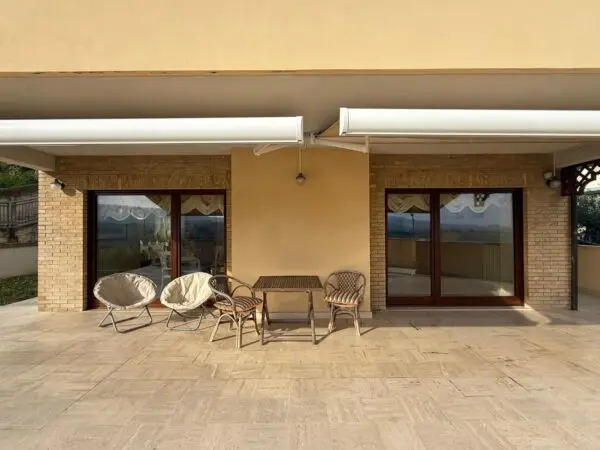 Villa via Delle Risaie 1, Atri