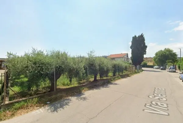 Terreno Commerciale via Senna, Montesilvano