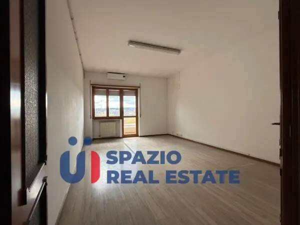 Appartamento via Latina 7, Pescara