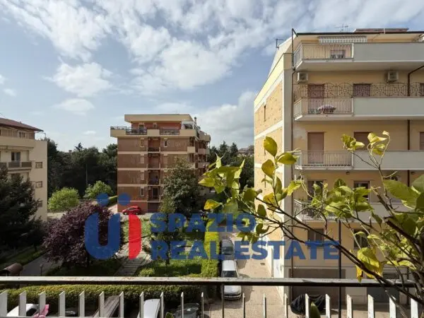 Appartamento via Raffaele Laporta 98, Pescara