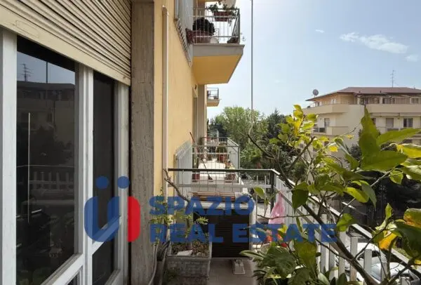 Appartamento via Raffaele Laporta 98, Pescara
