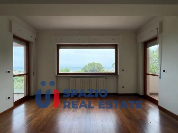 Appartamento via Abetone 2, Montesilvano
