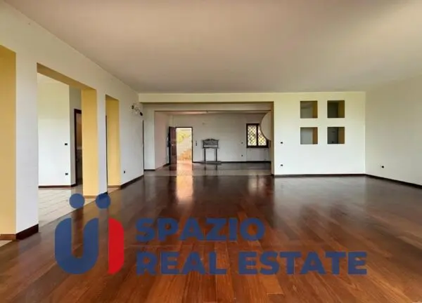 Appartamento via Abetone 2, Montesilvano