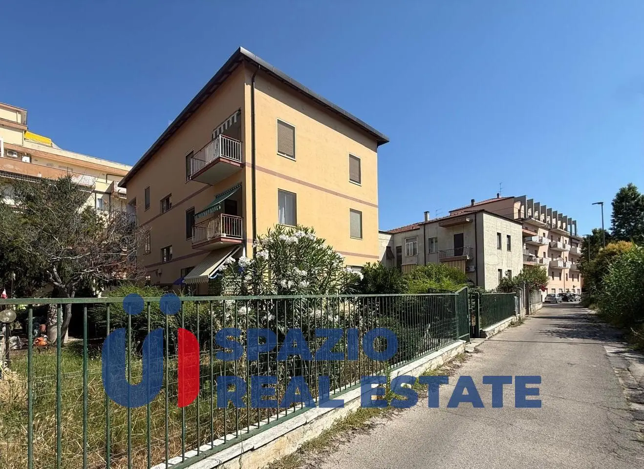 Immagine per Appartamento in vendita a Pescara via Francesco Caracciolo 5