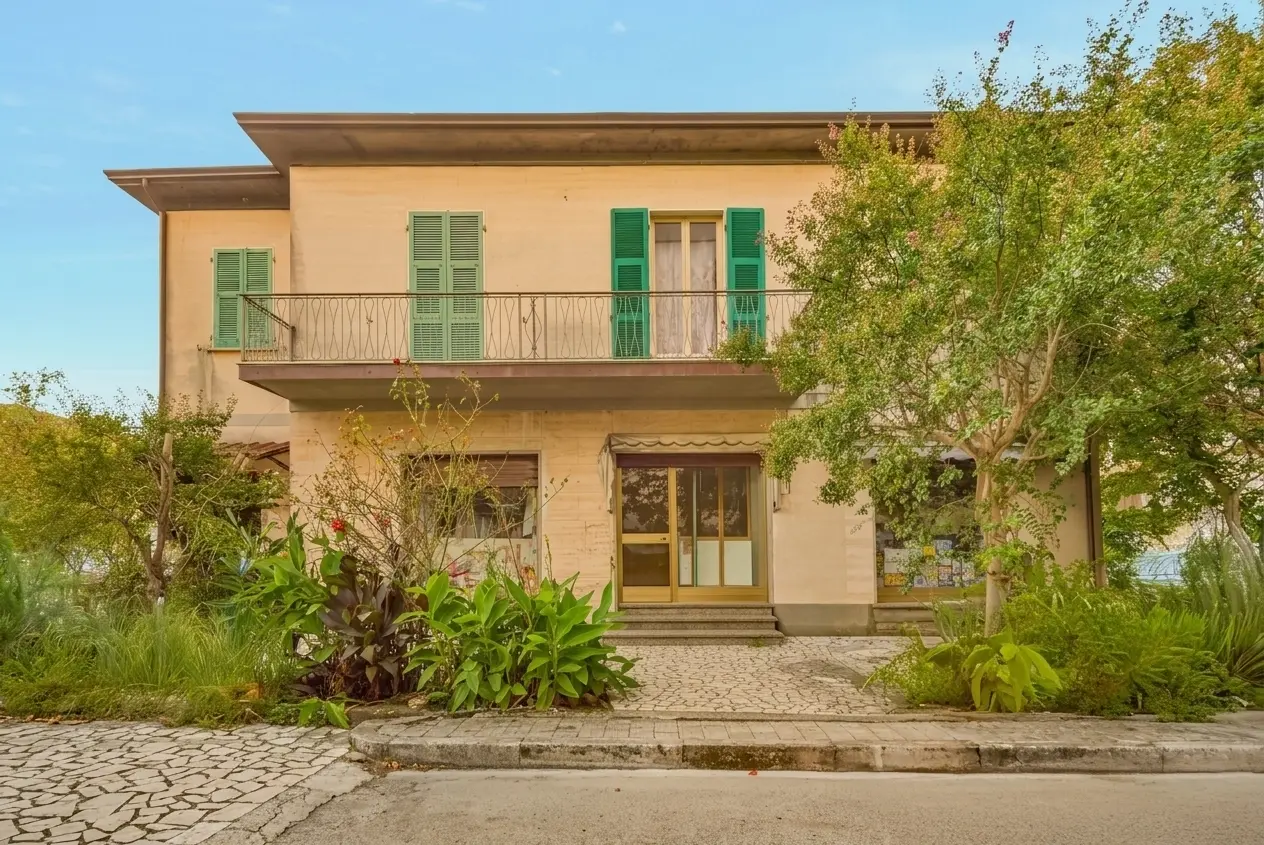 Immagine per Villa bifamiliare in vendita a Castelnuovo Magra via Della Pace