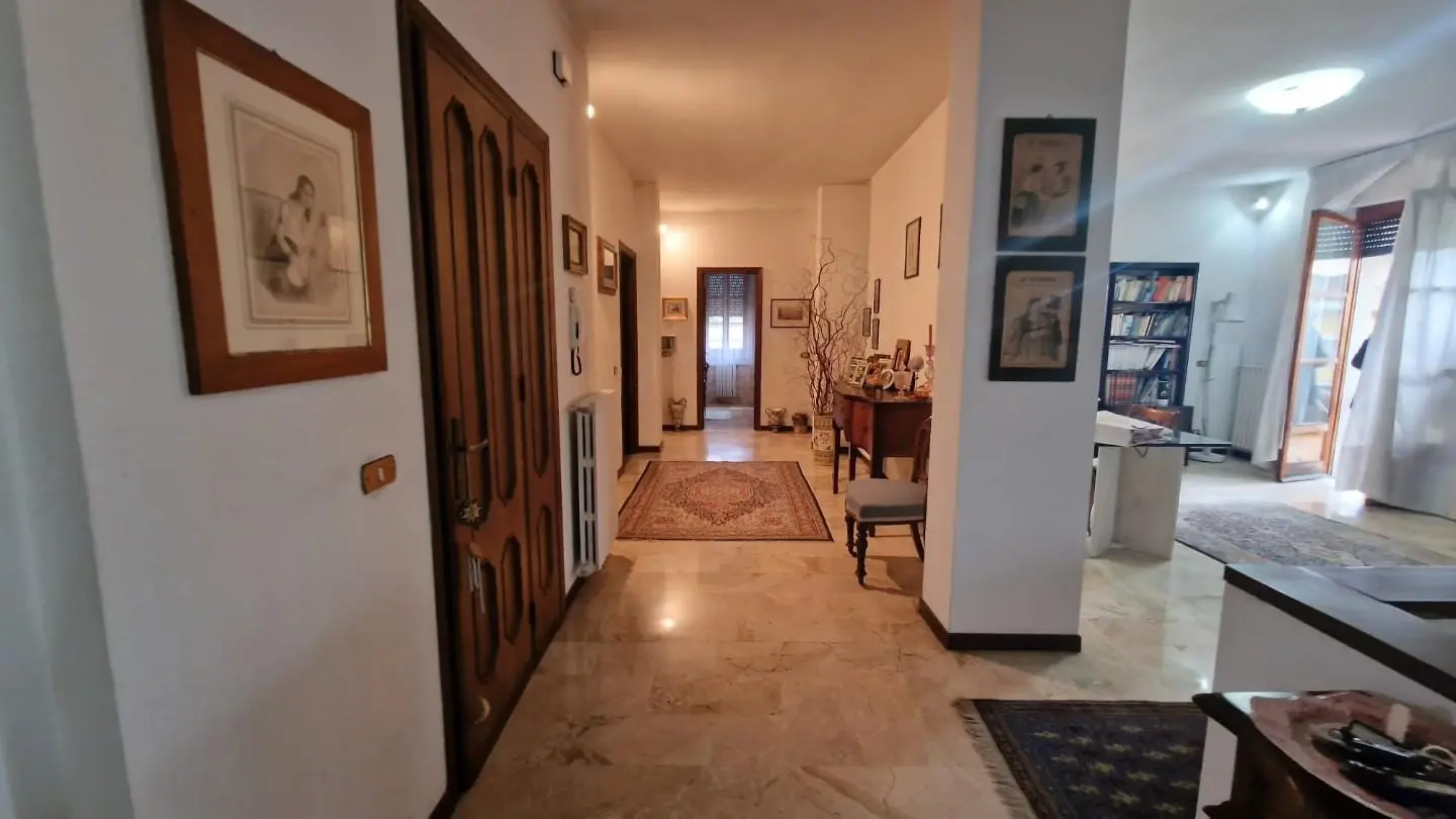Immagine per Villa bifamiliare in vendita a Sarzana via Interna Sarzanello 252