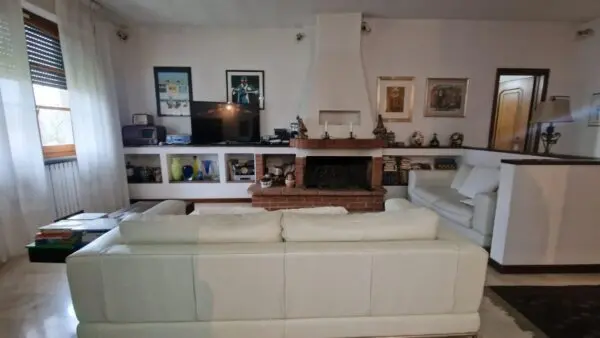 Villa Bifamiliare via Interna Sarzanello 252, Sarzana