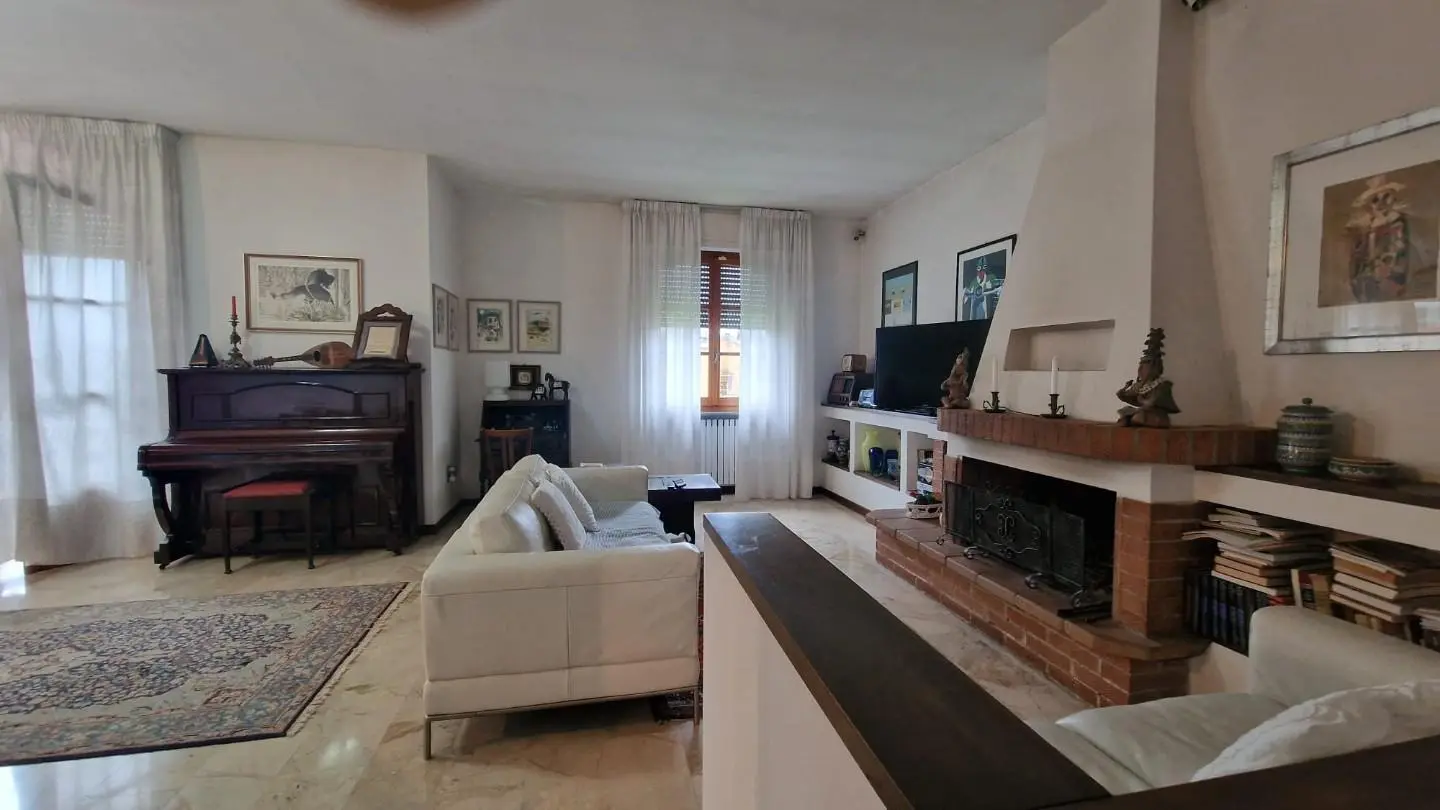 Immagine per Villa bifamiliare in vendita a Sarzana via Interna Sarzanello 252