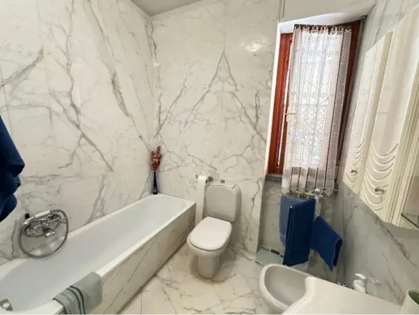 Monolocale via Felice Cavallotti, Carrara