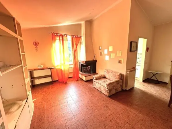 Mansarda via Maestà 23a, Ameglia