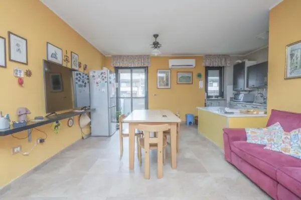 Appartamento via Vittime Di Bologna, Borgaro Torinese