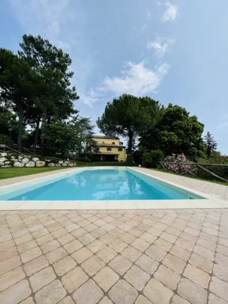 Villa via Chiaravallese, Osimo