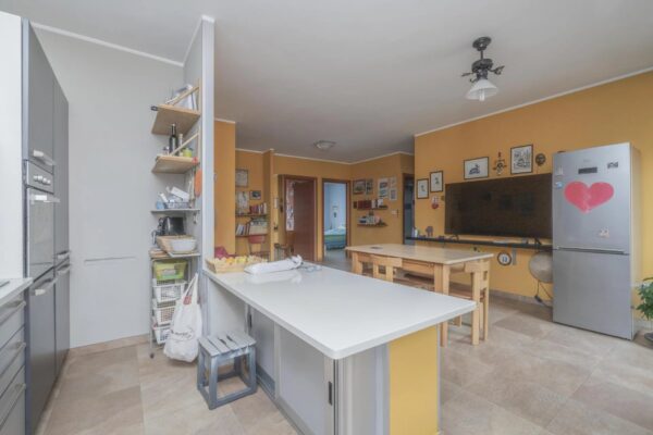 Appartamento via Vittime Di Bologna, Borgaro Torinese
